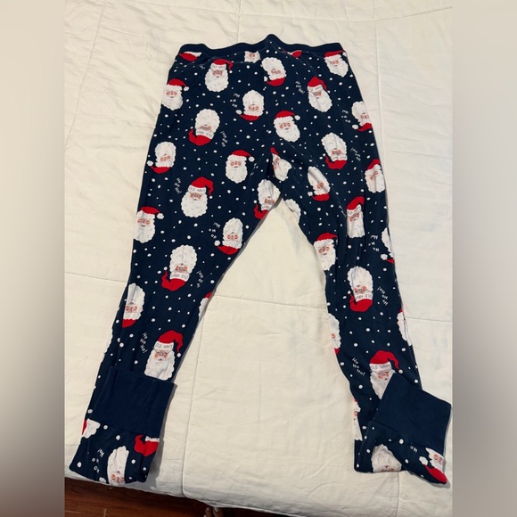 Old Navy Women’s Pajama Bottoms - Navy with Santa Print - Picture 3 of 4